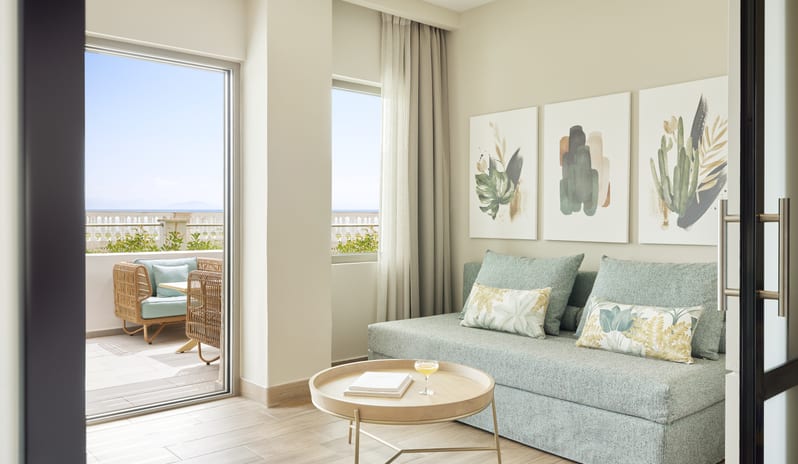 MarBella_Superior Family Room GV Private Garden (2)